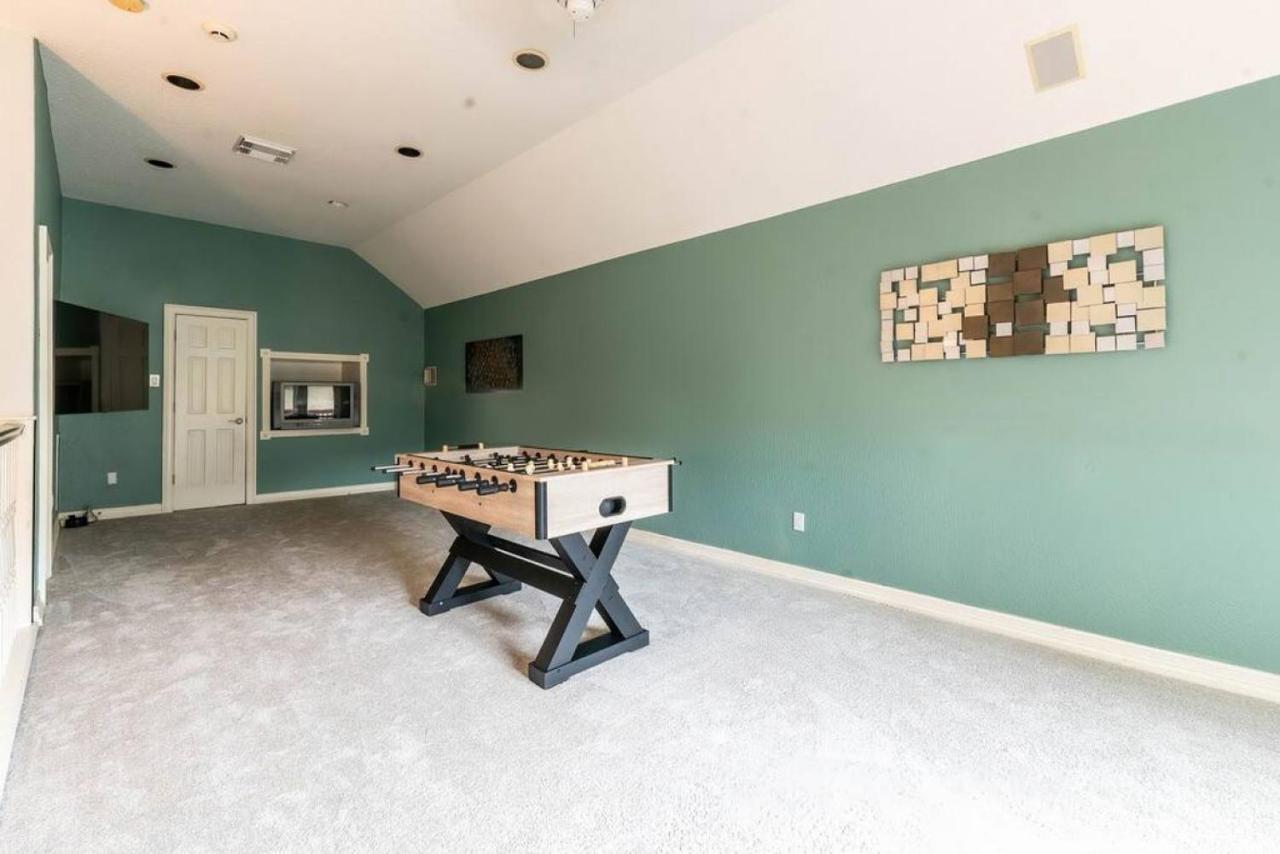 Huge 6 Bedroom With Pool, Spa, 85 Inch Tv, Game Room Houston Exterior photo